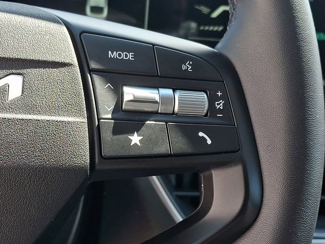 Certified 2025 Kia K4 EX image 23