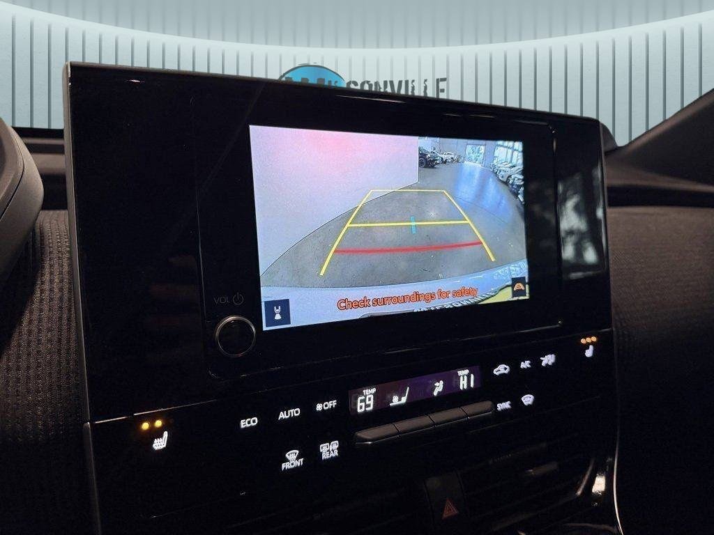 Used 2024 Subaru Solterra Premium image 3