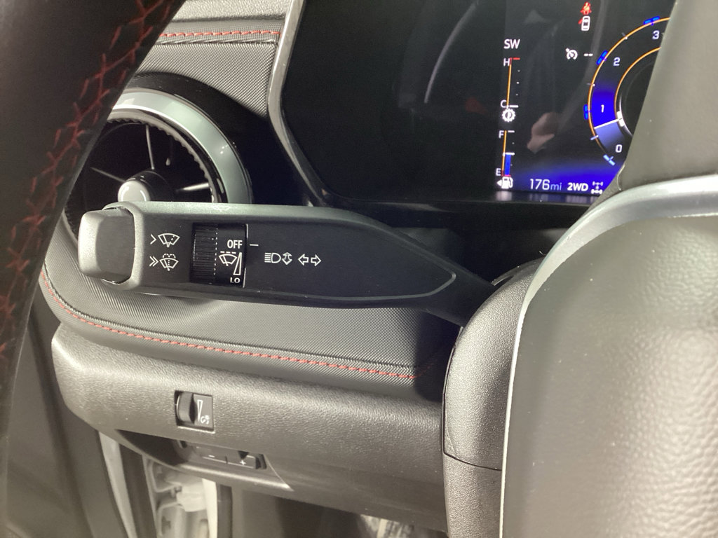 Used 2023 Chevrolet Colorado Z71 w/ Z71 Convenience Package 2 image 21