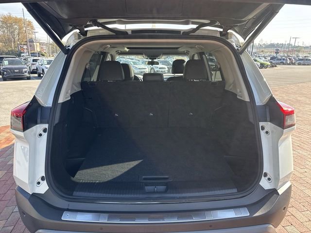 Used 2022 Nissan Rogue SV w/ SV Premium Package image 27