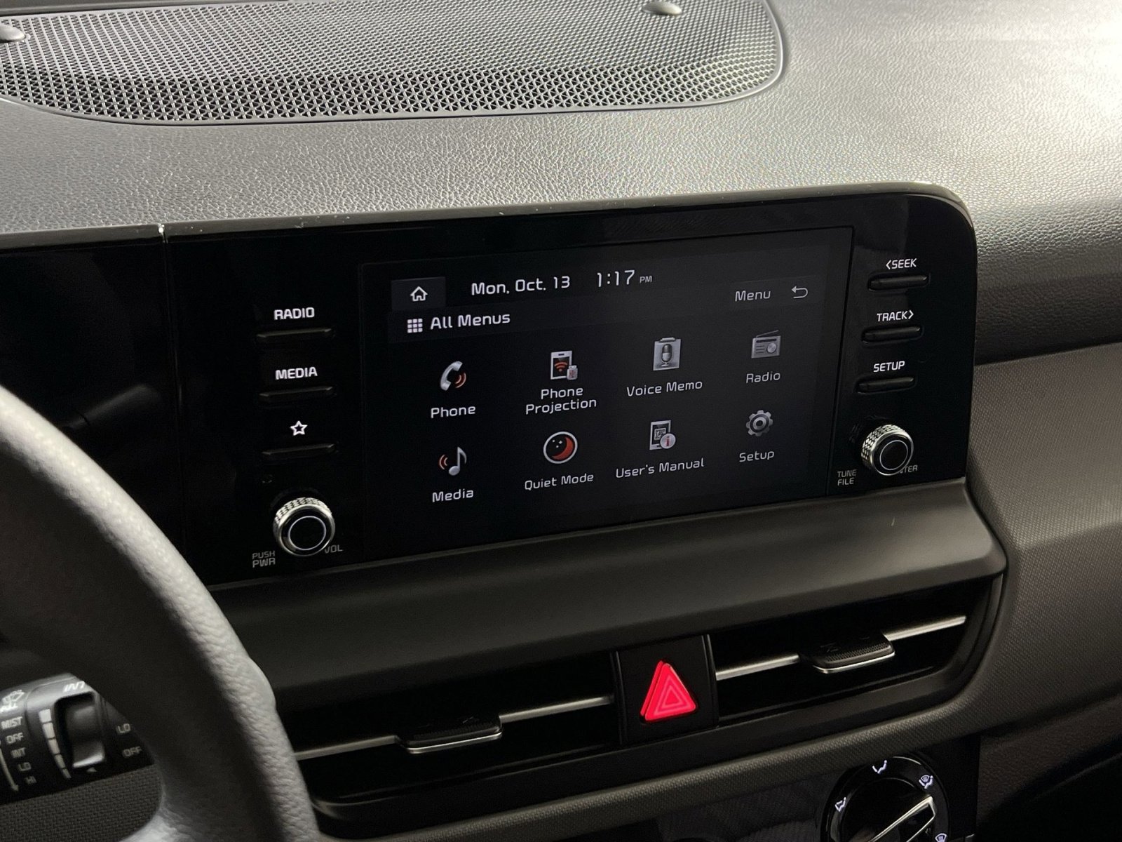 New 2026 Kia Seltos LX image 18