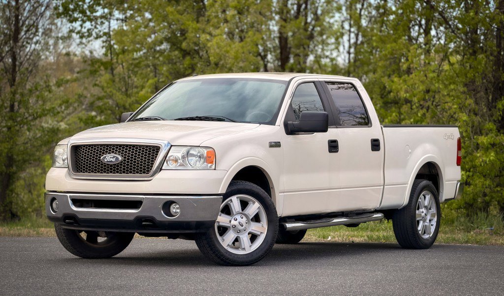 Used 2008 Ford F150 Lariat AWD/4WD image 2