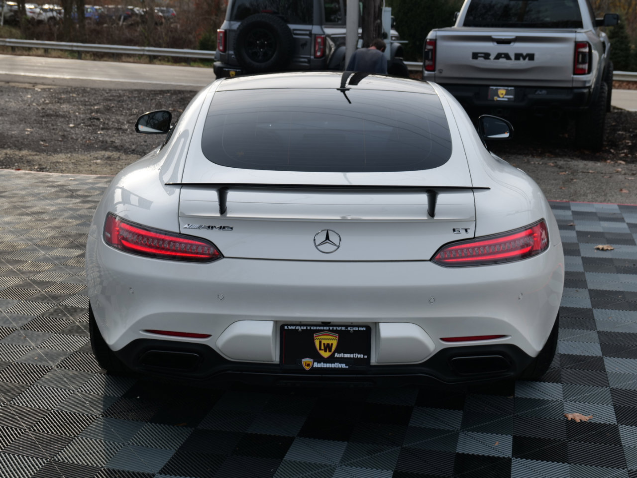 Used 2017 Mercedes-Benz AMG GT Coupe image 6