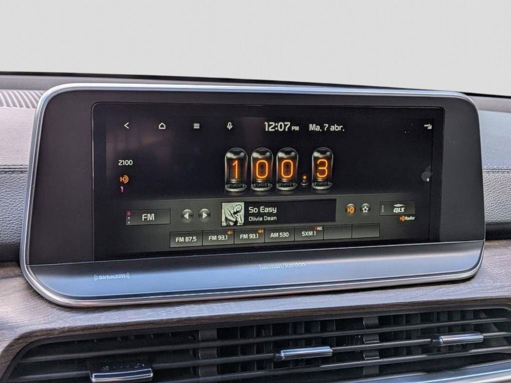 Certified 2022 Kia Telluride SX w/ SX Prestige Package image 22