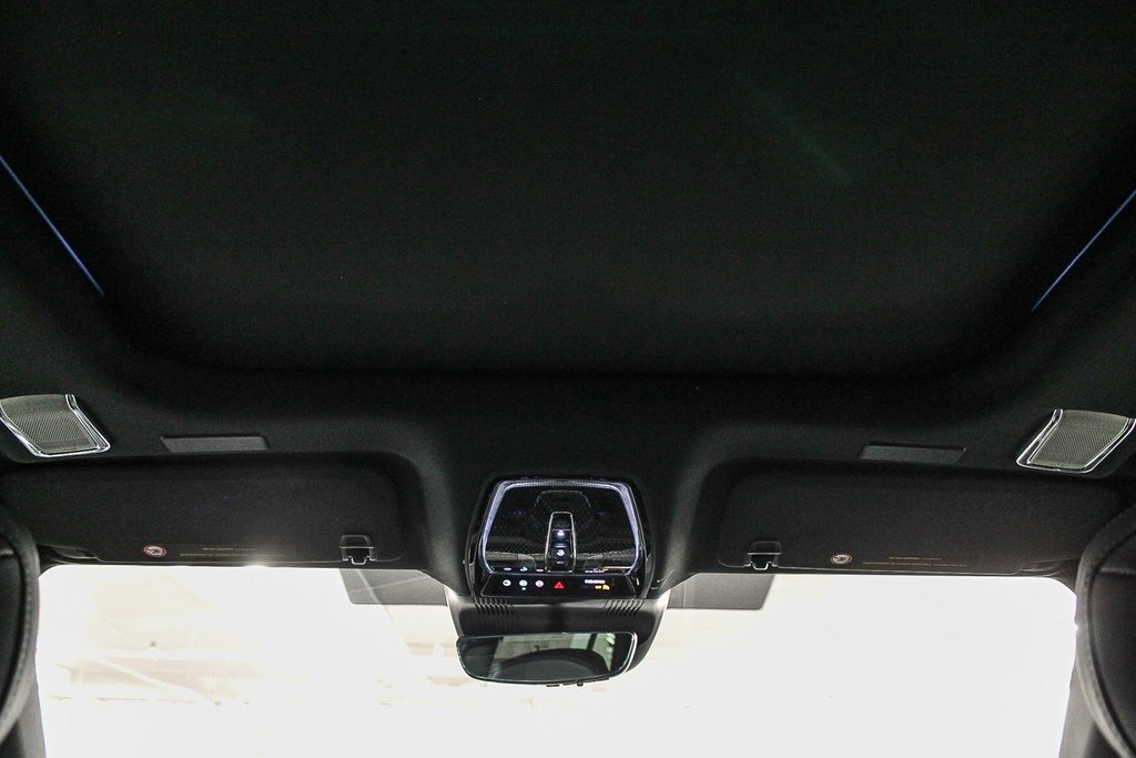 New 2026 Cadillac Vistiq Sport image 18