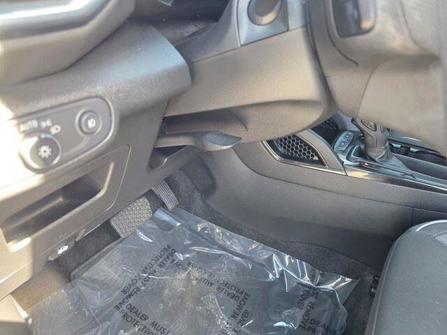 Used 2021 Chevrolet TrailBlazer LT w/ Convenience Package FWD image 17