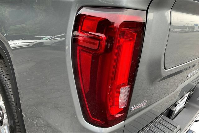 Used 2023 GMC Sierra 1500 SLT w/ SLT Premium Plus Package AWD/4WD image 26