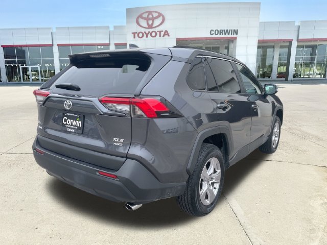 Used 2025 Toyota RAV4 XLE w/ Convenience Package AWD/4WD image 5