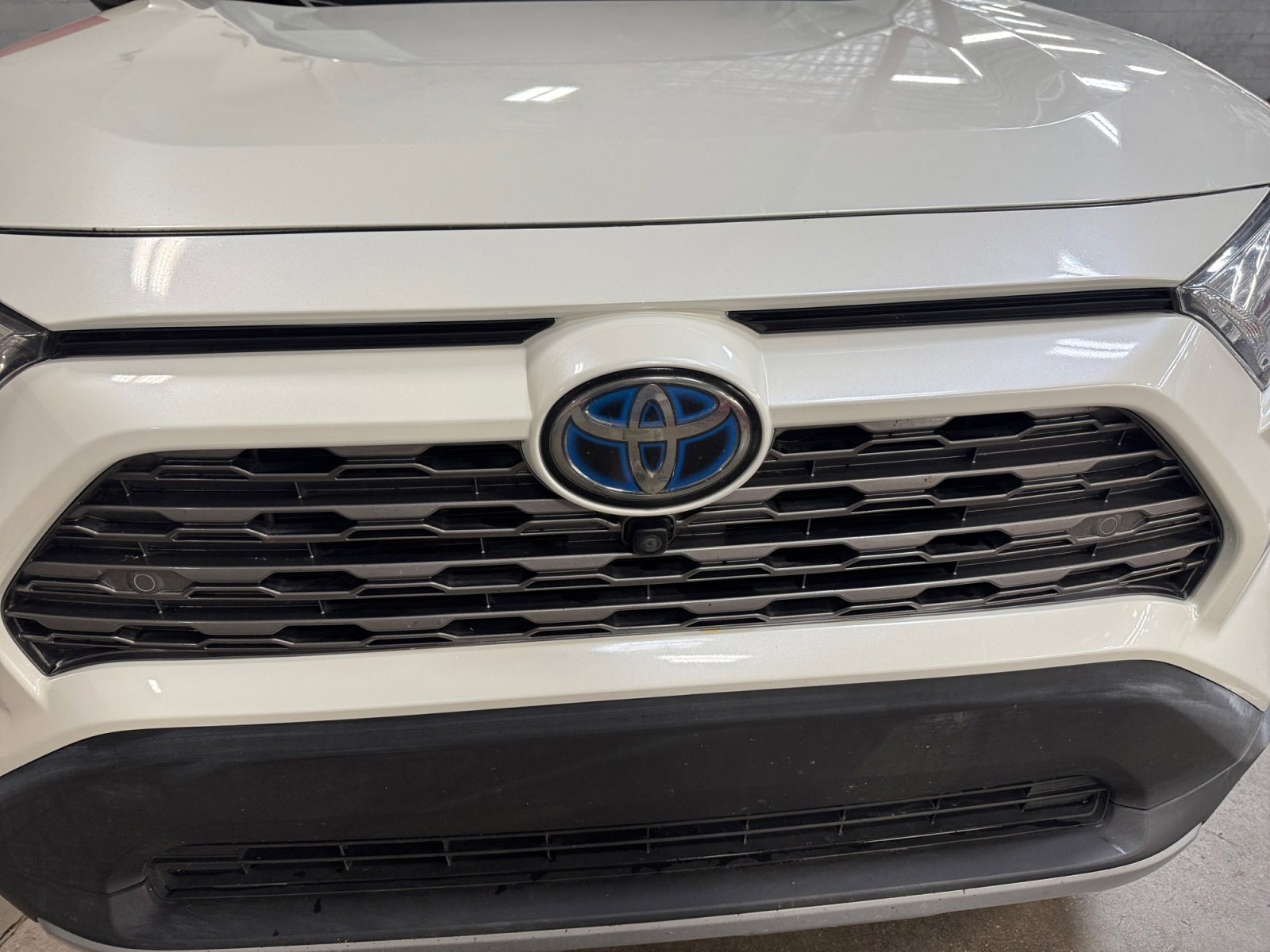 Certified 2021 Toyota RAV4 Limited image 23