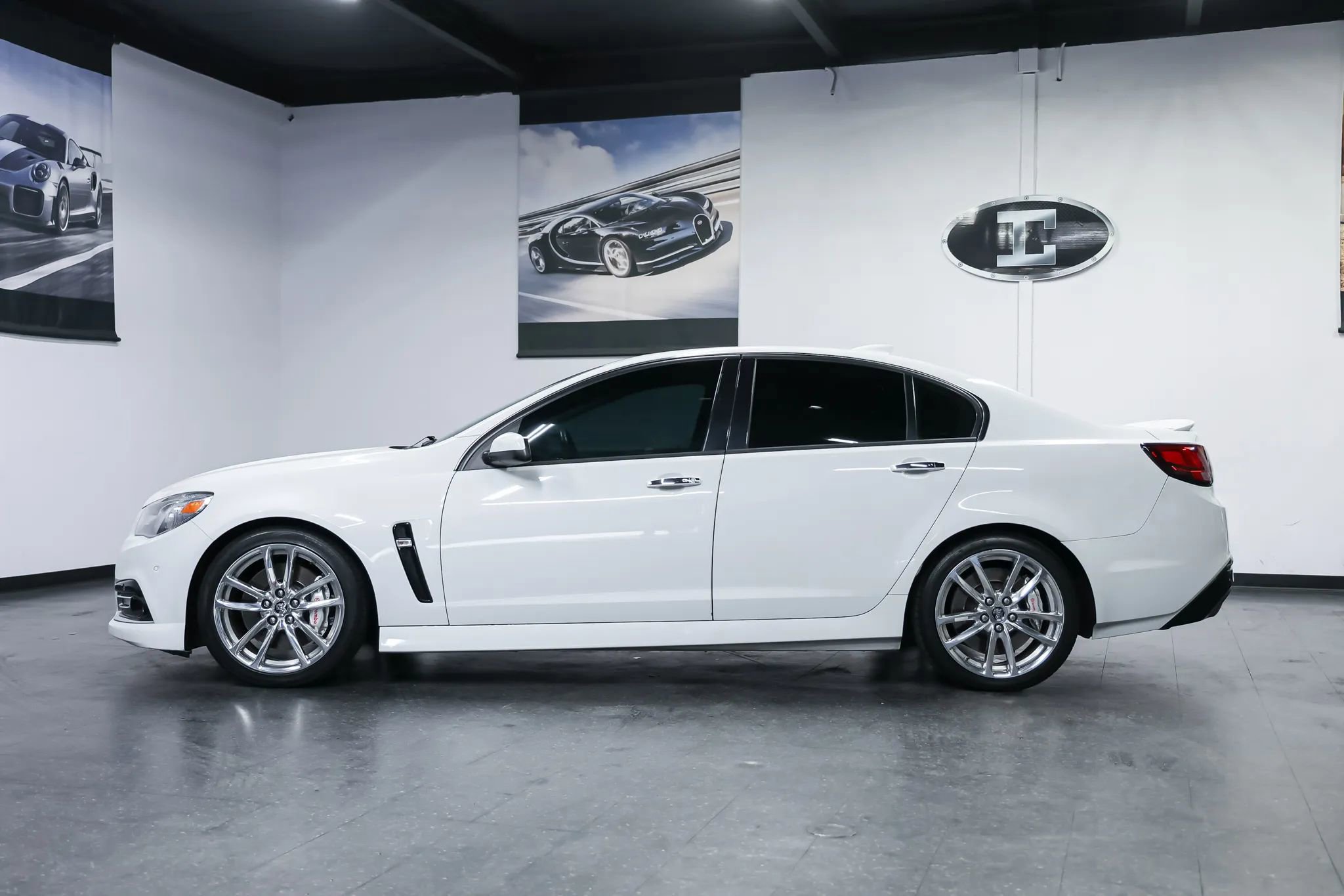 Used 2015 Chevrolet SS image 8