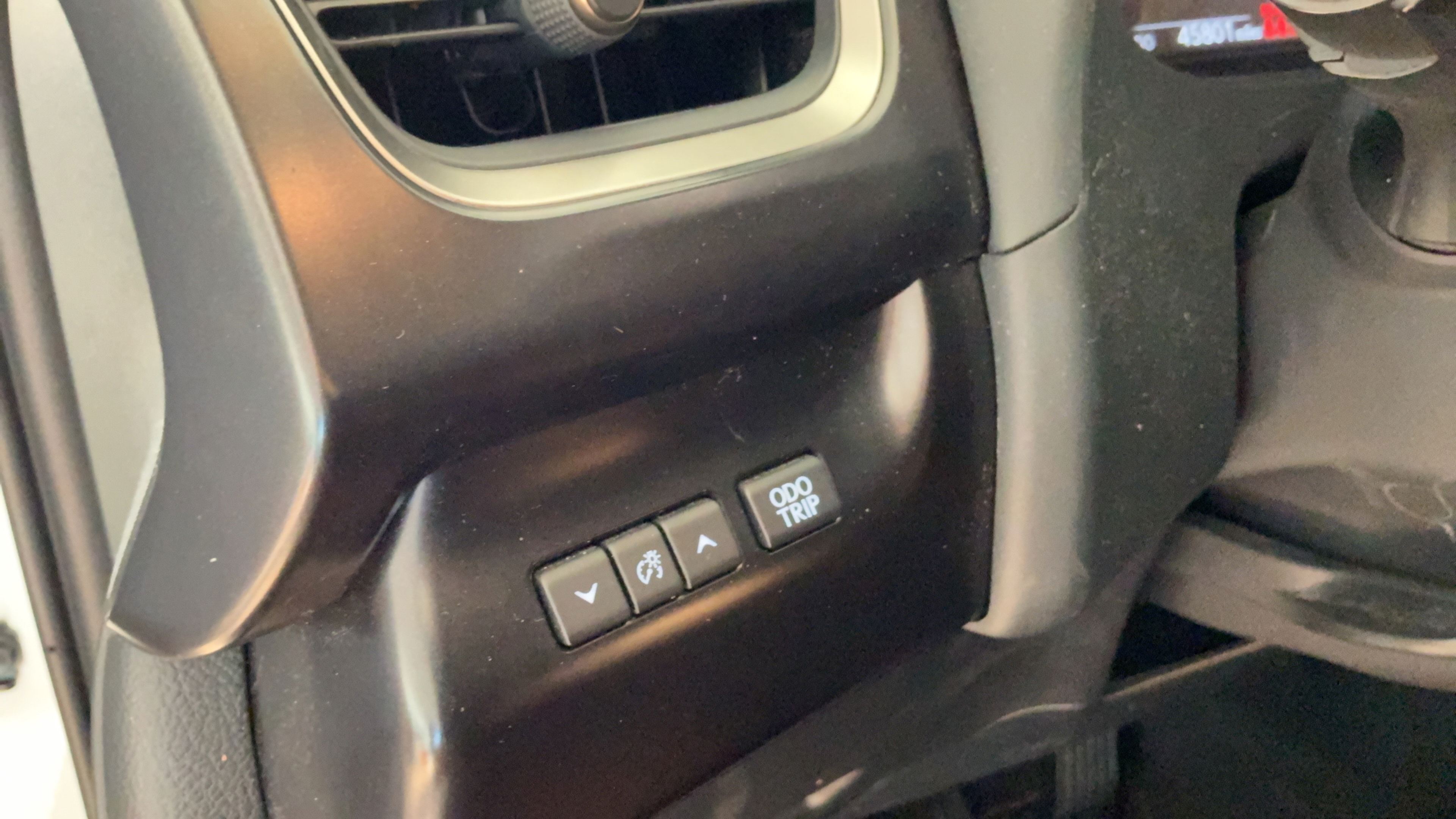 Used 2023 Lexus UX 250h AWD w/ Premium Package image 18