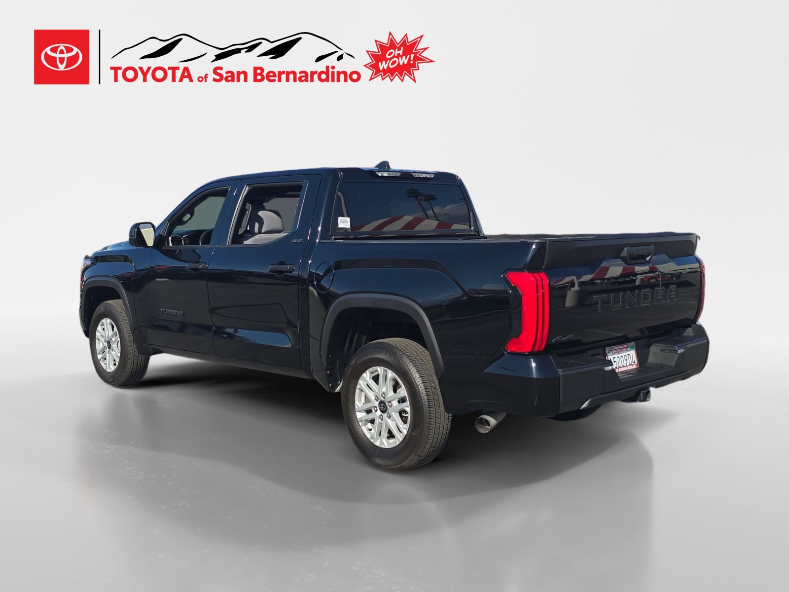 Used 2025 Toyota Tundra SR5 AWD/4WD image 3