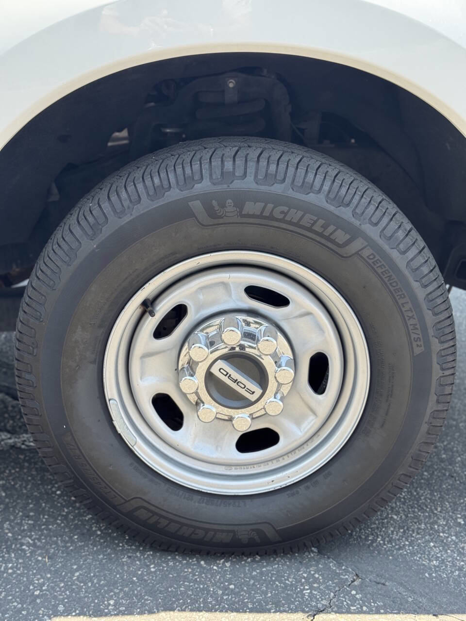 Used 2018 Ford F350 XL w/ Power Equipment Group image 13