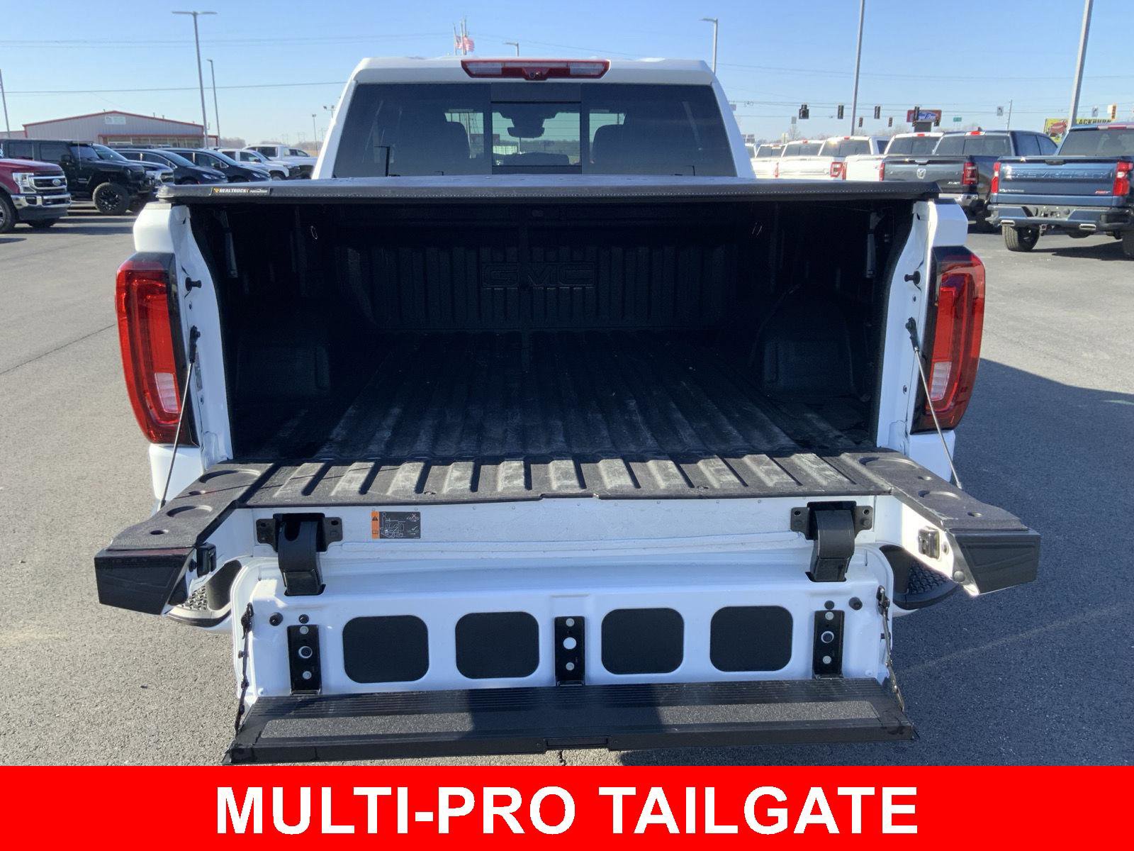 Used 2026 GMC Sierra 1500 AT4 w/ AT4 Premium Package AWD/4WD image 15
