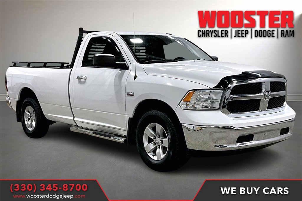 Used 2017 RAM 1500 Classic SLT image 1