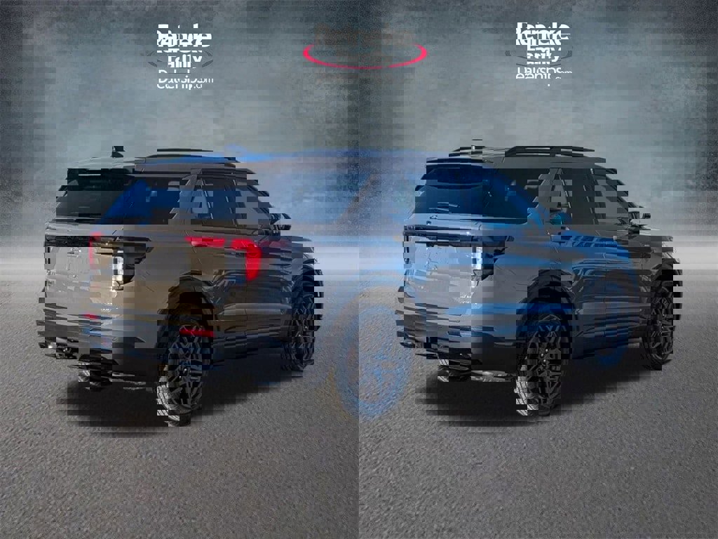 New 2026 Ford Explorer ST-Line w/ ST-Line Street Pack image 5