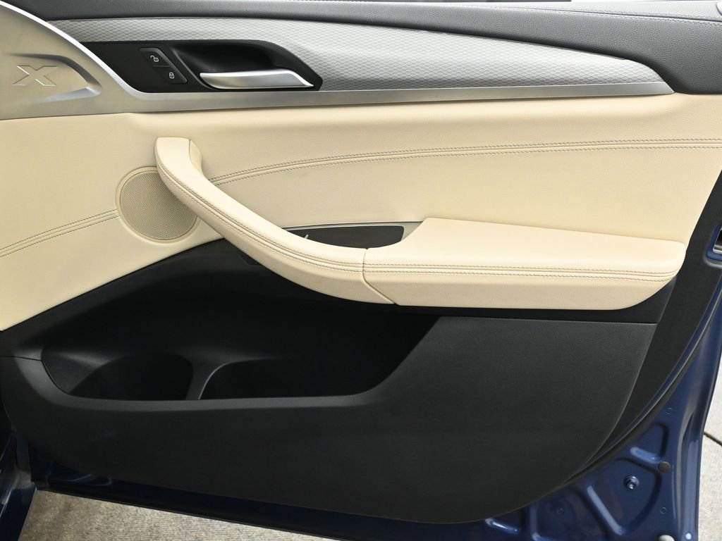 Used 2018 BMW X3 M40i image 20