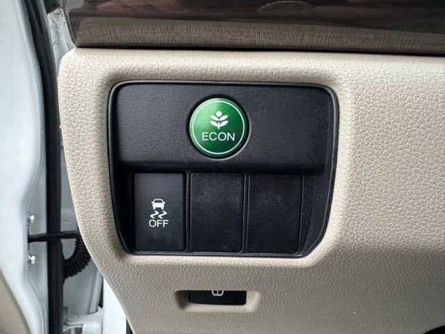 Used 2016 Honda Accord EX image 17