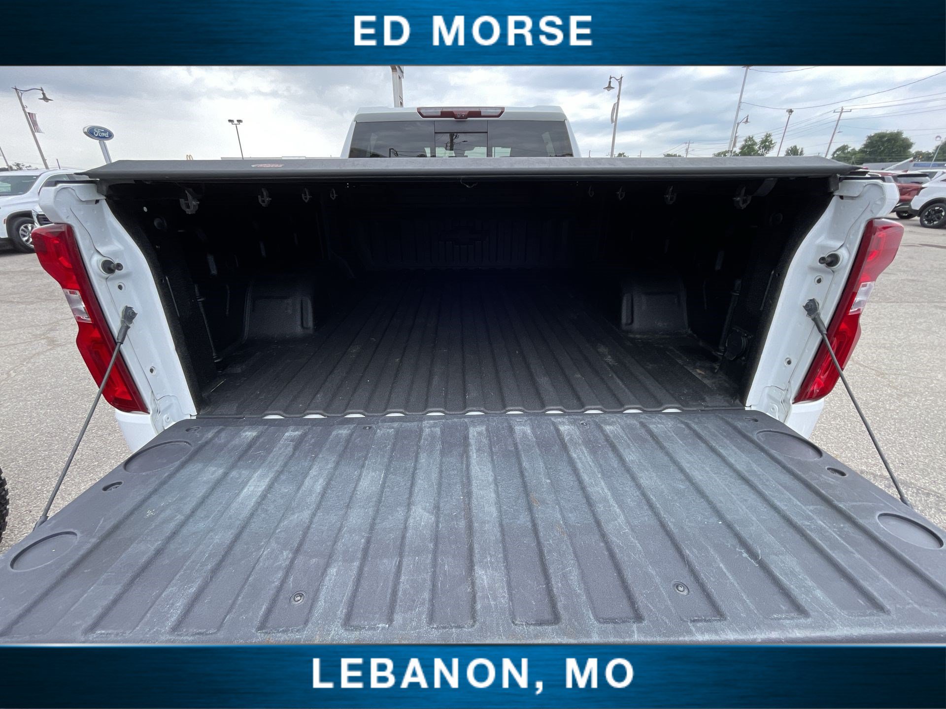Used 2022 Chevrolet Silverado 1500 LTZ w/ Technology Package AWD/4WD image 24
