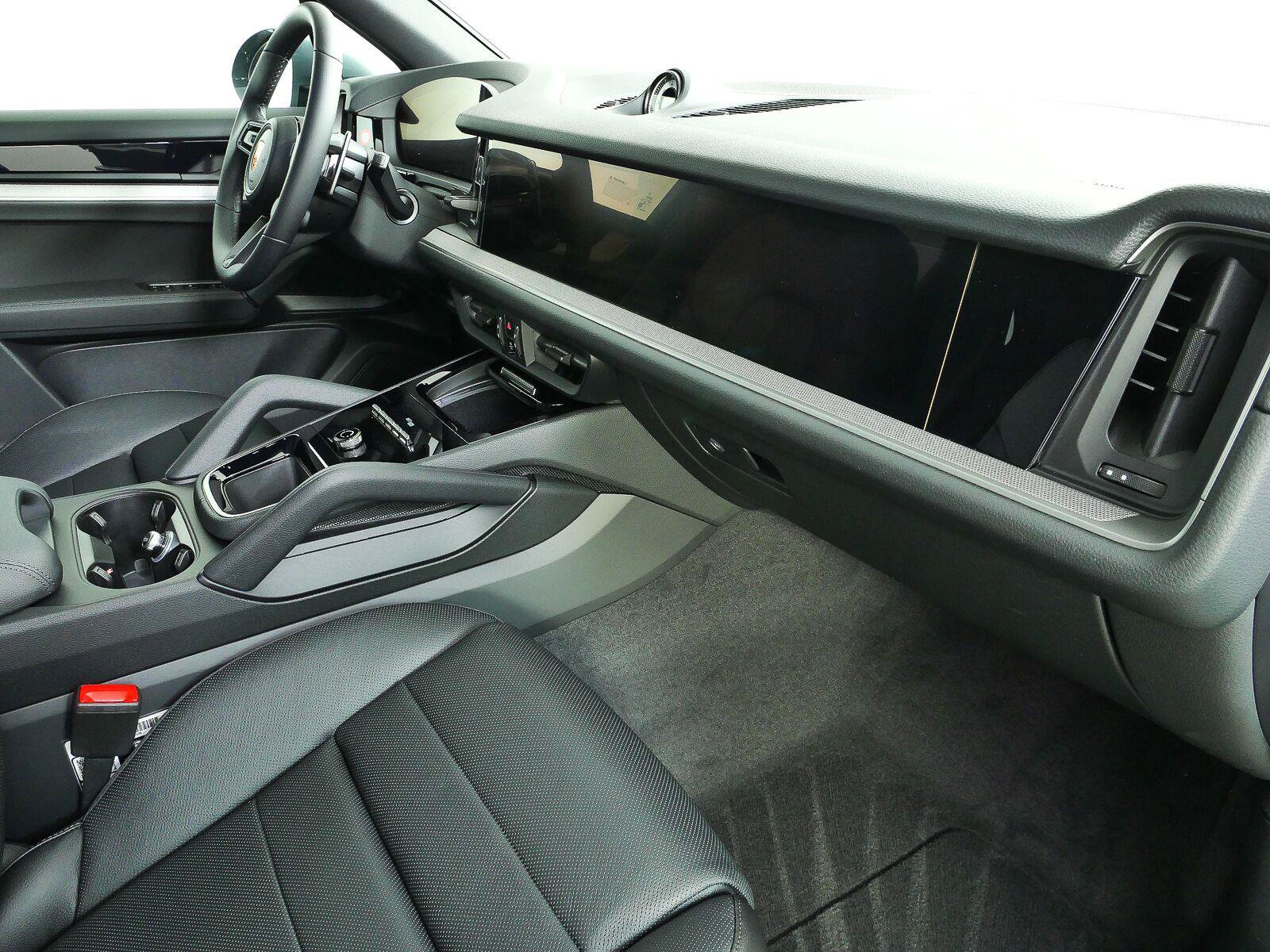 New 2026 Porsche Cayenne AWD/4WD image 24
