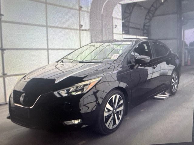 Used 2020 Nissan Versa SR FWD image 6
