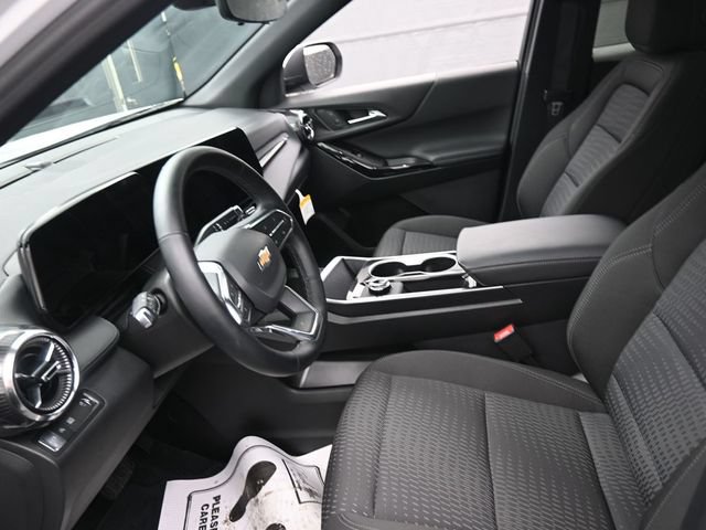 New 2026 Chevrolet Equinox LT w/ Safety and Technology Package FWD image 8