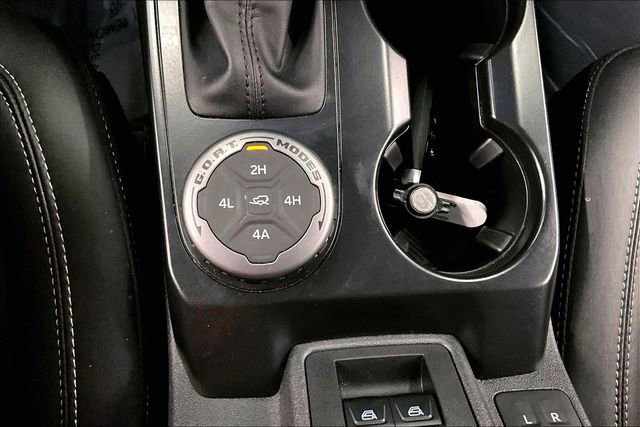 Used 2025 Ford Bronco Badlands AWD/4WD image 33