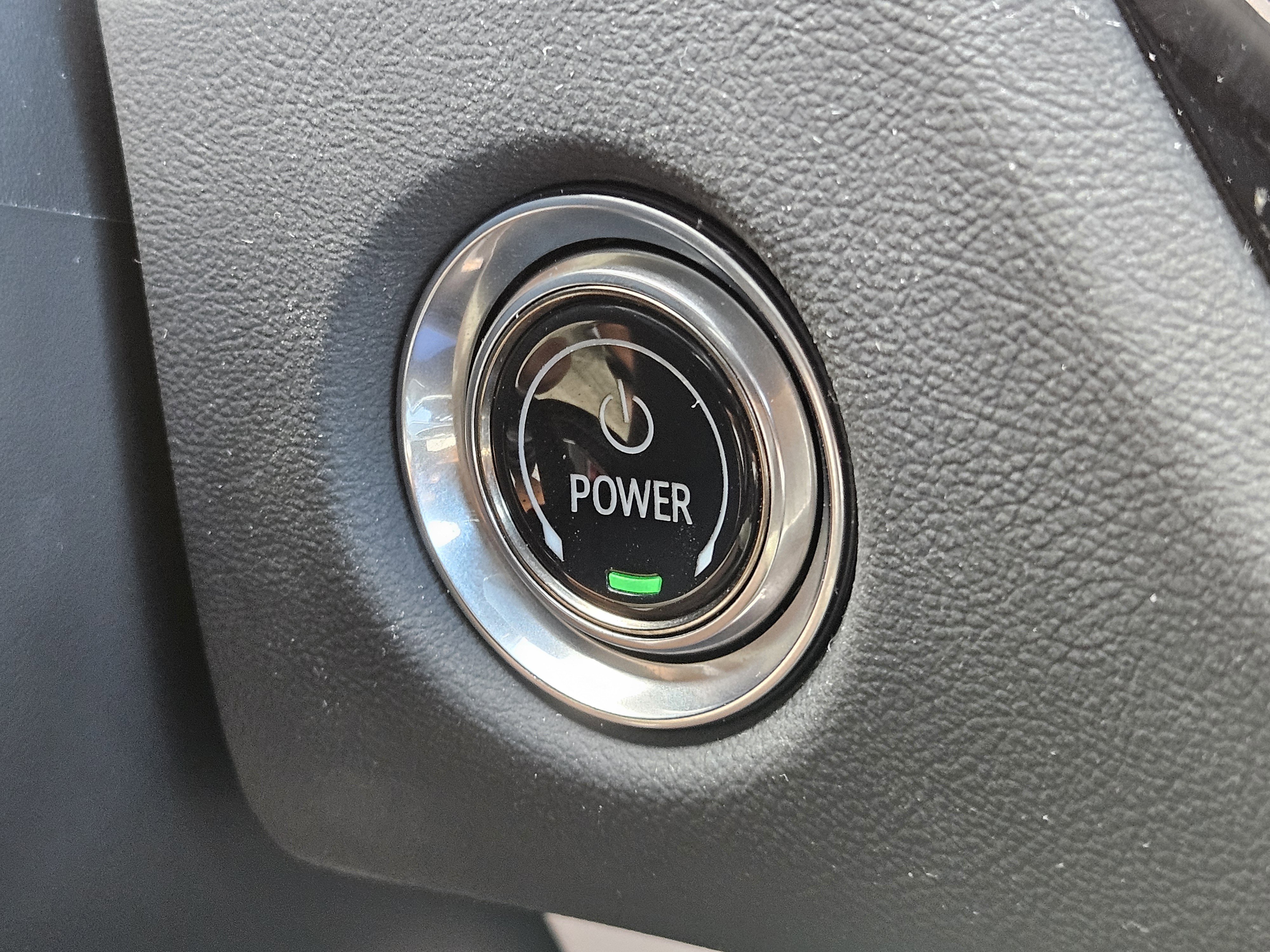 New 2025 Cadillac Lyriq Sport image 31