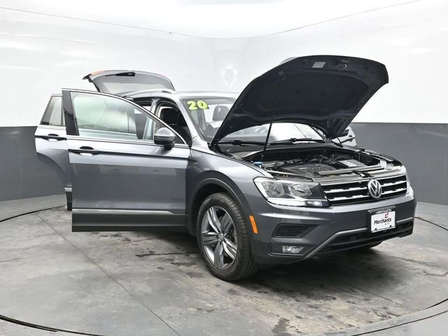 Used 2020 Volkswagen Tiguan SEL w/ 3rd Row Seat Package image 59