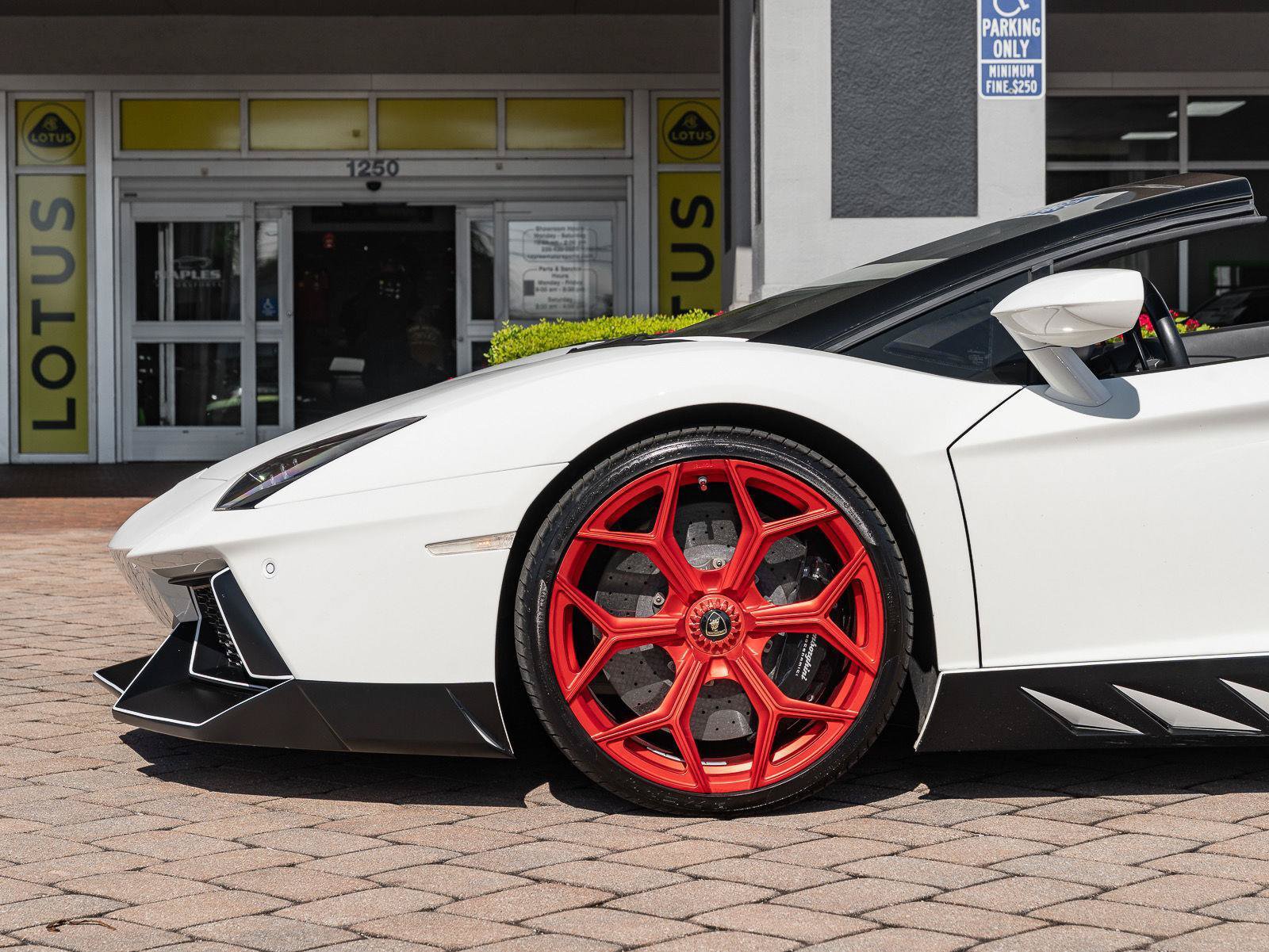 Used 2016 Lamborghini Aventador LP 700-4 AWD/4WD image 29