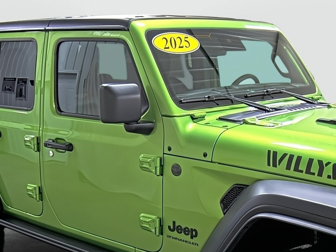 Used 2025 Jeep Wrangler Unlimited Sport AWD/4WD image 15
