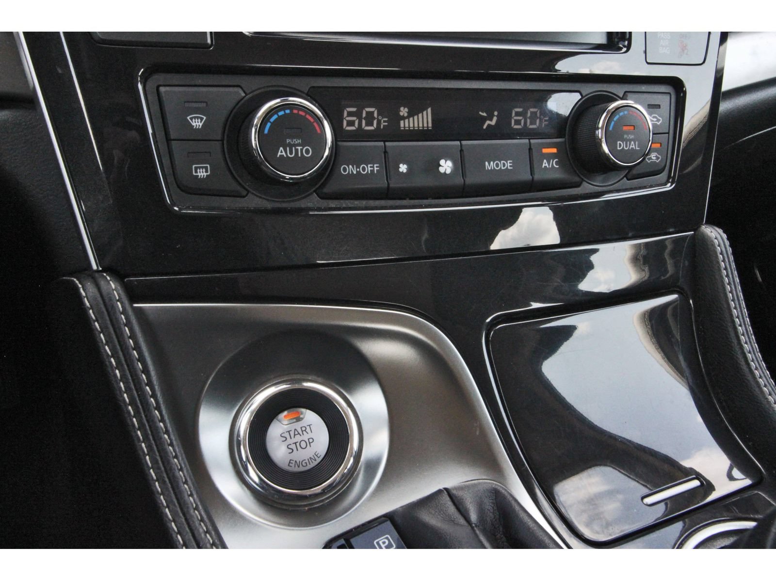 Used 2023 Nissan Maxima SV w/ Floor Mat Group FWD image 27