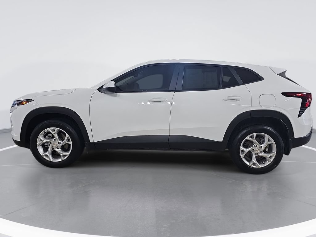 Certified 2024 Chevrolet Trax LS w/ LS Convenience Package FWD image 7