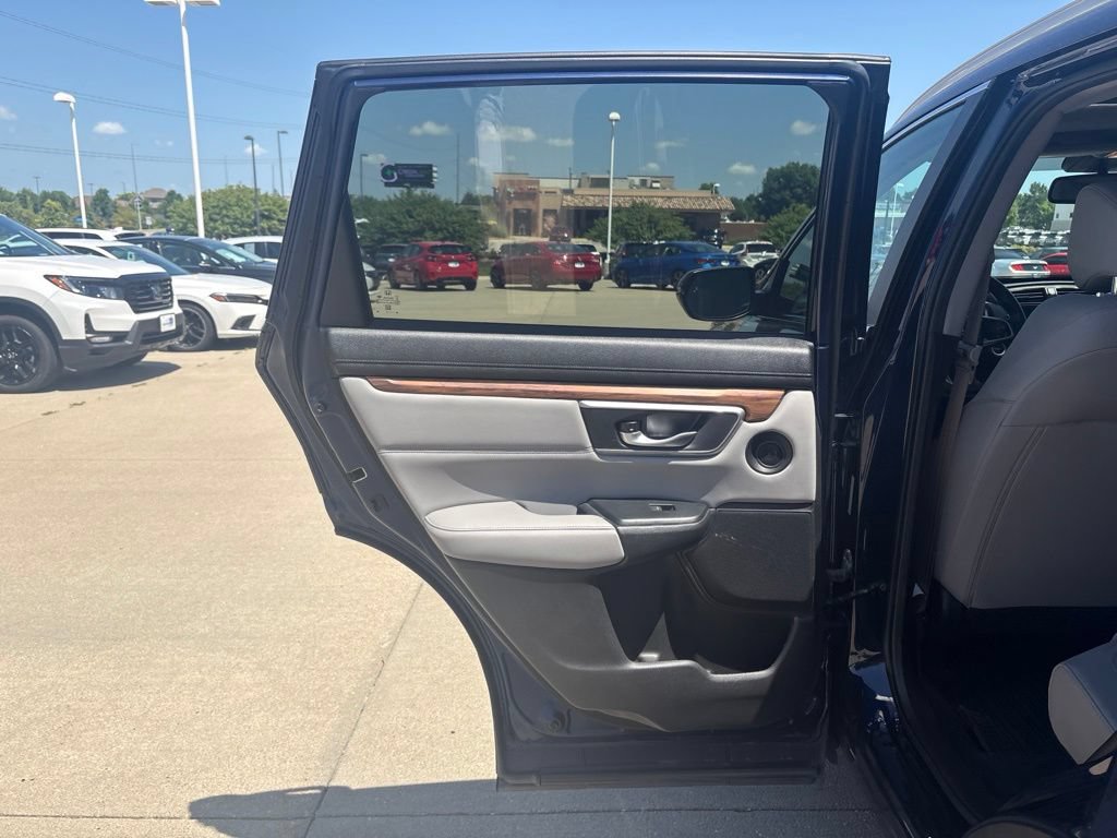 Certified 2017 Honda CR-V Touring image 37