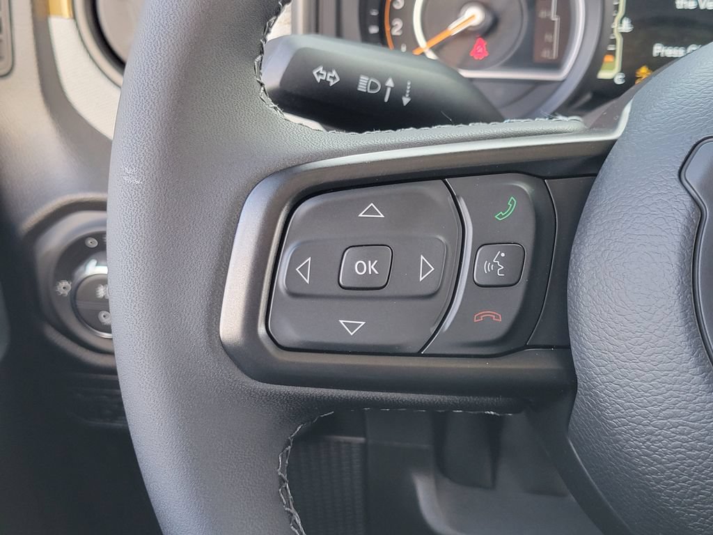 New 2026 Jeep Gladiator Sport AWD/4WD image 5