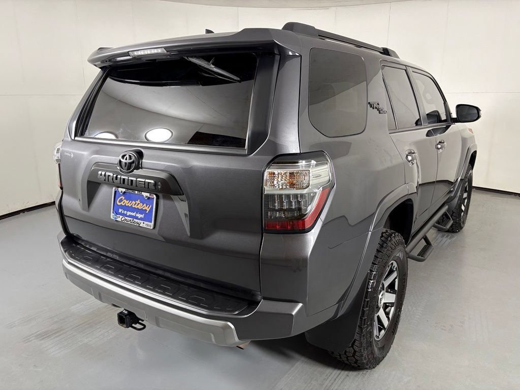 Used 2021 Toyota 4Runner TRD Off-Road Premium w/ Moonroof Package AWD/4WD image 8