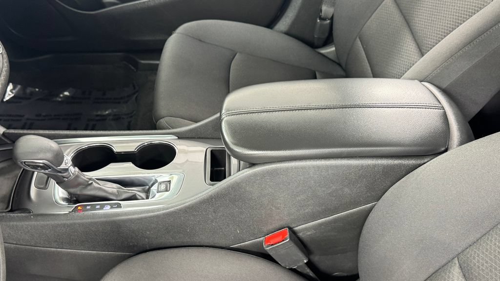 Used 2023 Chevrolet Malibu LT FWD image 30