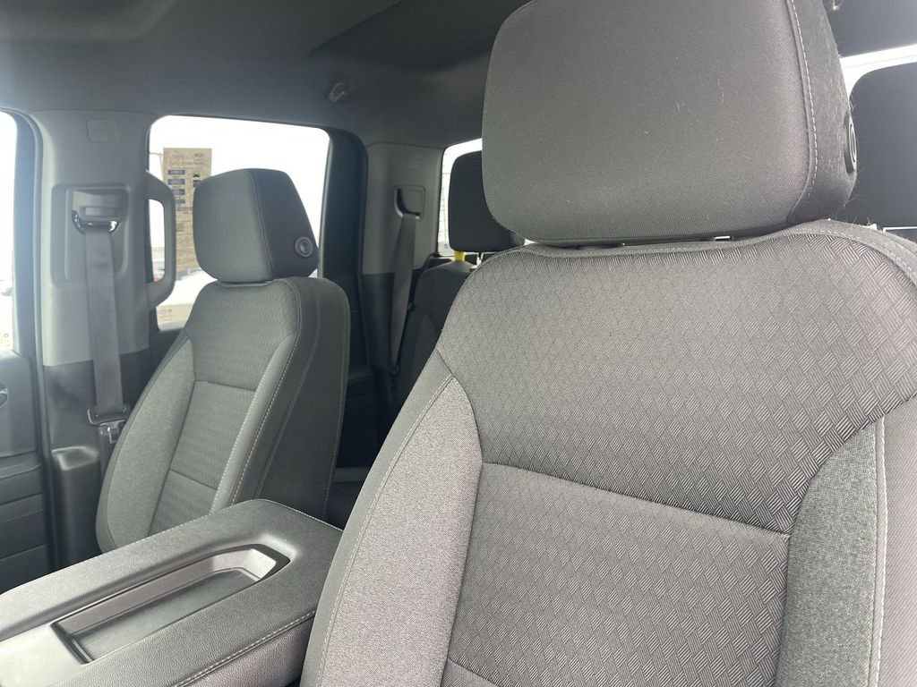 Used 2023 GMC Sierra 1500 Elevation image 17