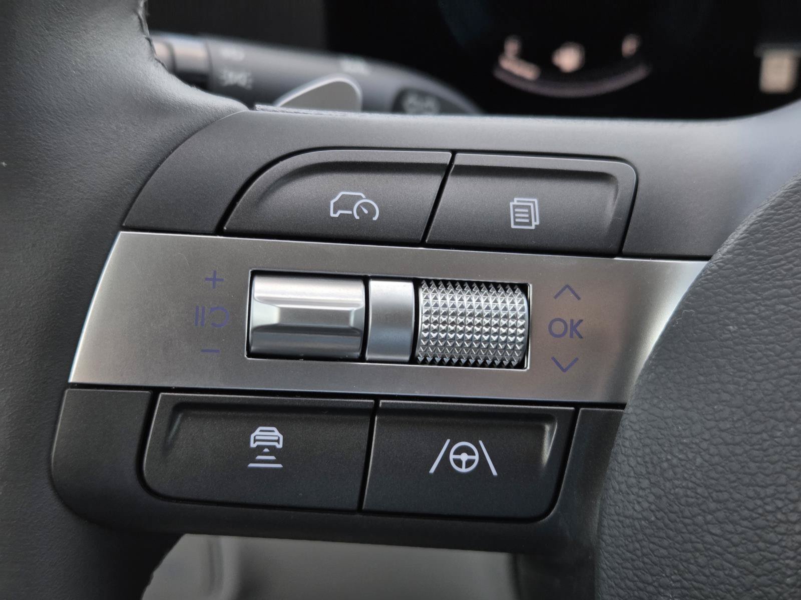 Certified 2026 Hyundai Kona SEL Premium FWD image 17