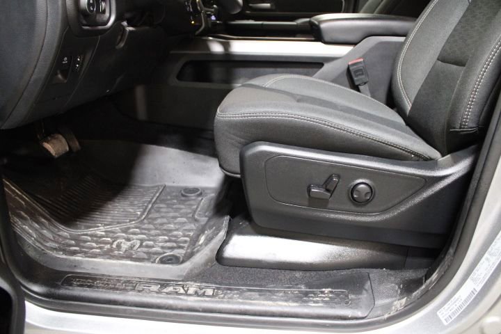 Used 2025 RAM 1500 Big Horn image 16