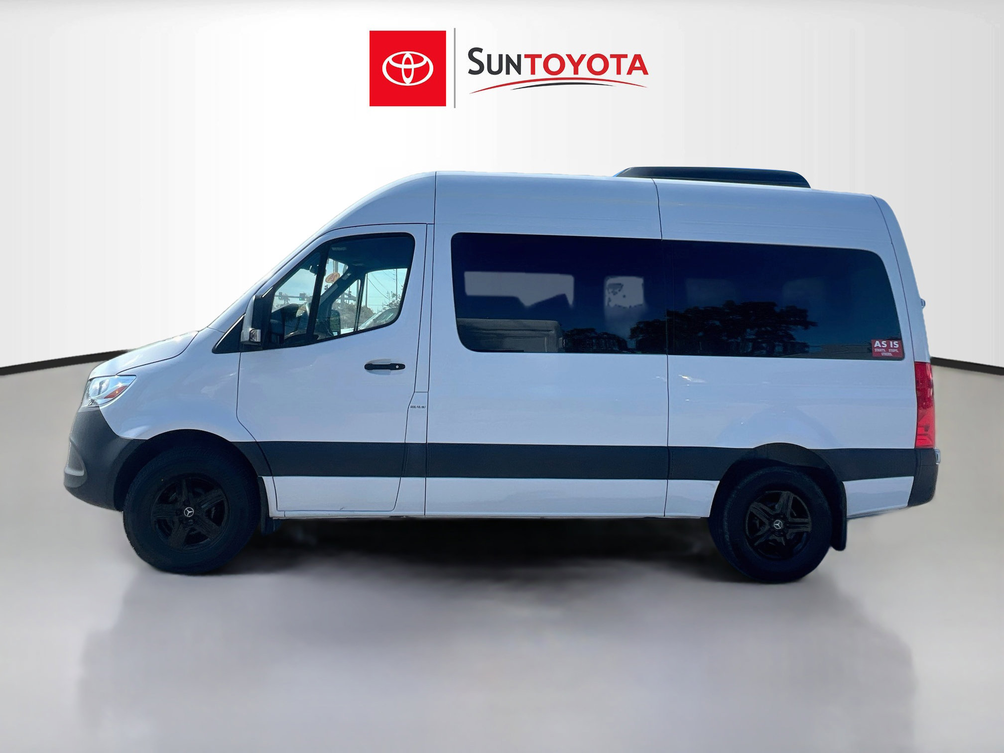 Used 2024 Mercedes-Benz Sprinter 2500 image 6