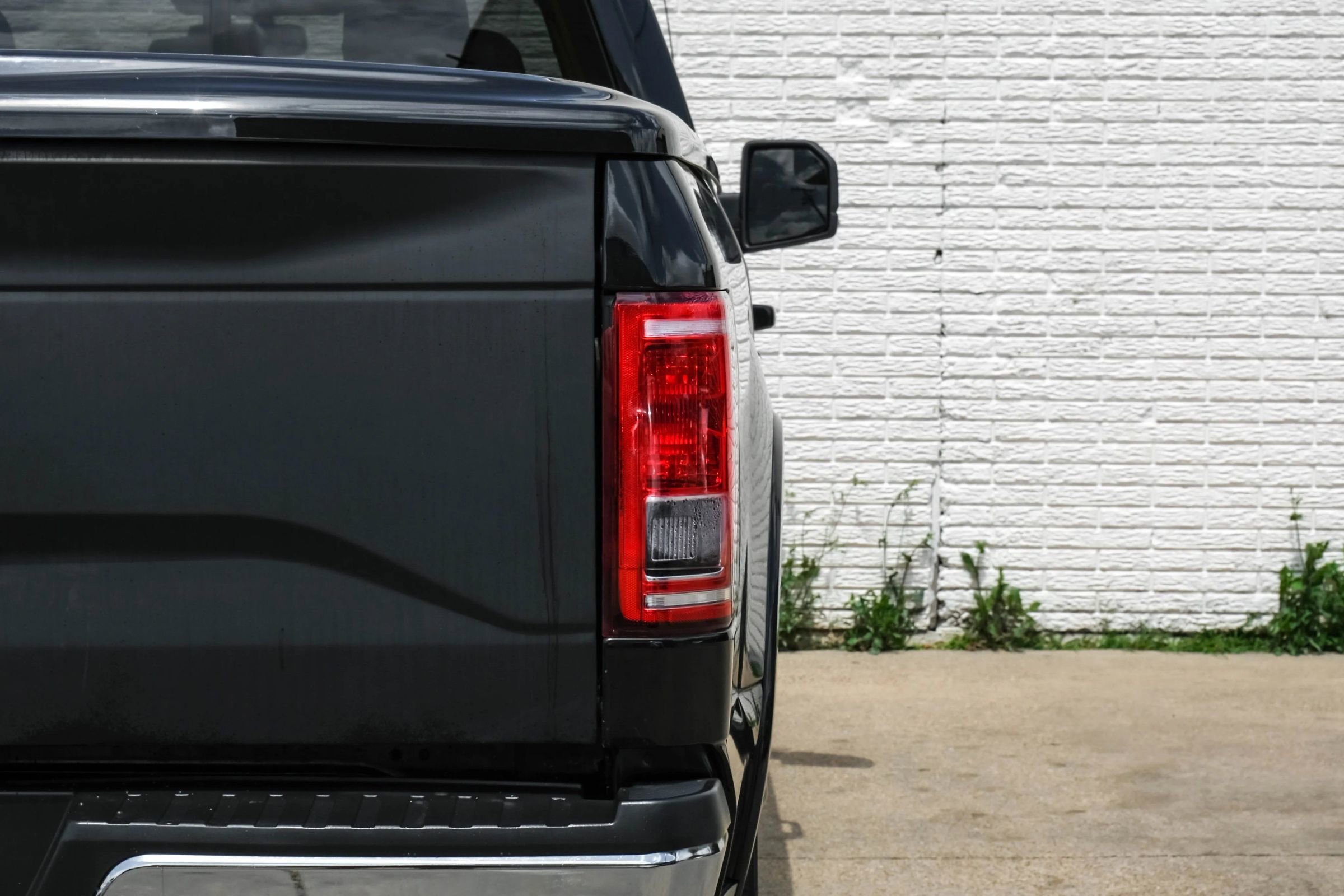 Used 2017 Ford F150 Lariat RWD image 41