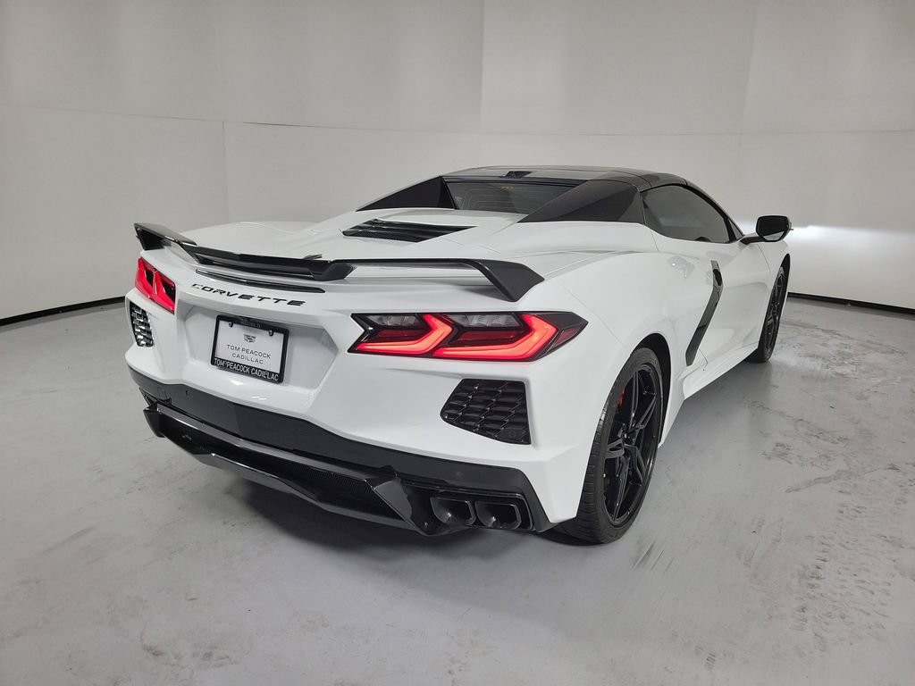 Used 2023 Chevrolet Corvette Stingray Preferred Conv w/ Z51 Performance Package RWD image 3