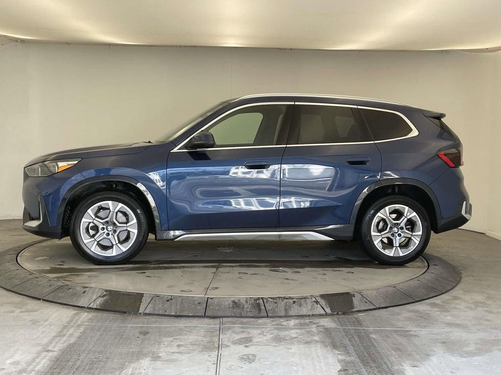 Used 2025 BMW X1 xDrive28i w/ Technology Package AWD/4WD image 2