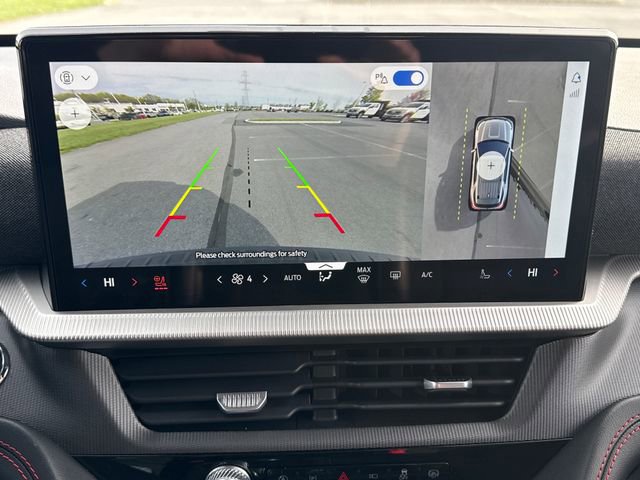 Used 2025 Ford Explorer ST AWD/4WD image 31