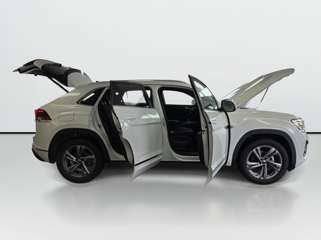 New 2024 Volkswagen Atlas Cross Sport SEL R-Line AWD/4WD image 9