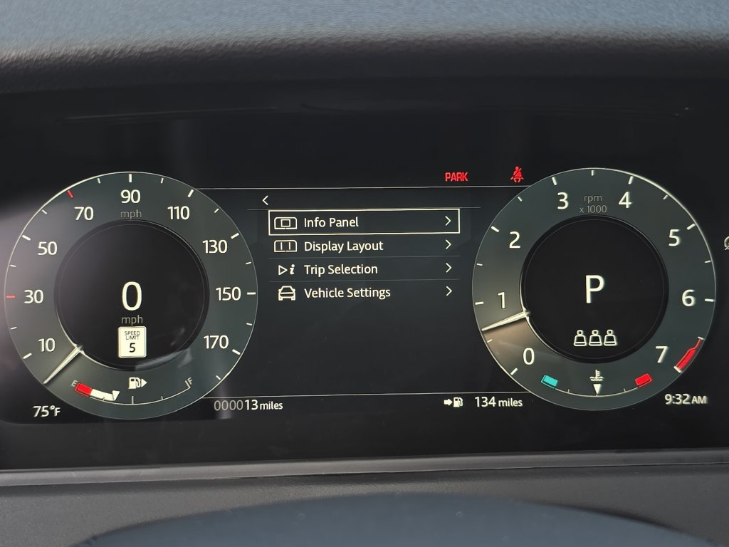 New 2026 Land Rover Range Rover Velar S AWD/4WD image 19