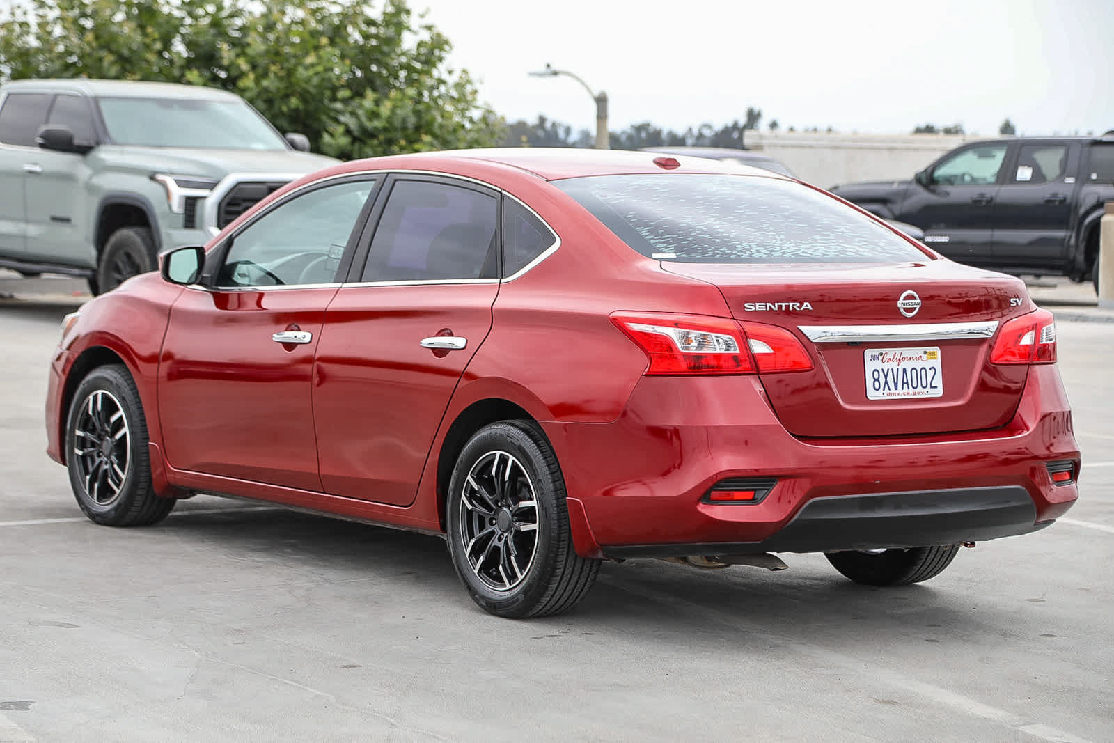 Used 2018 Nissan Sentra SV FWD image 7