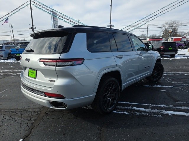 Used 2024 Jeep Grand Cherokee L Summit image 6