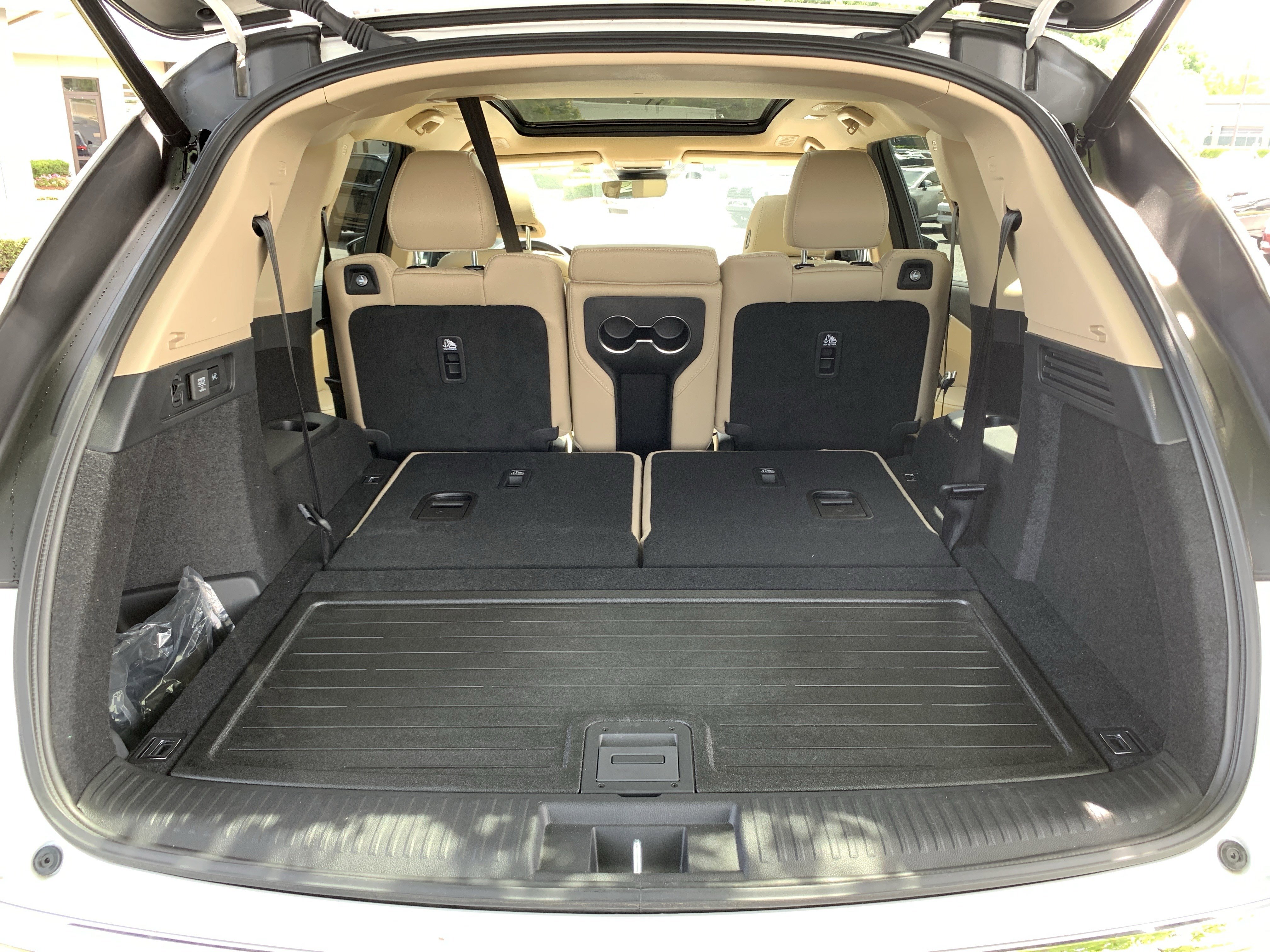 Used 2025 Acura MDX FWD w/ Technology Package image 34